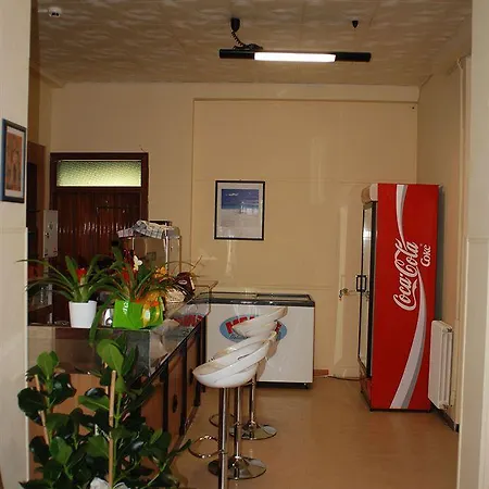 Zaghini فندق