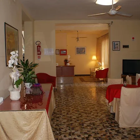 Hotel Zaghini *