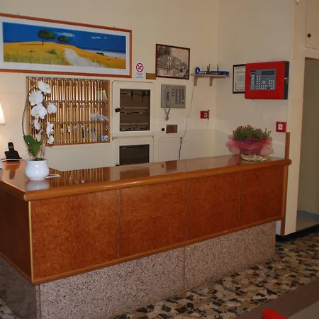 Zaghini Hotel *